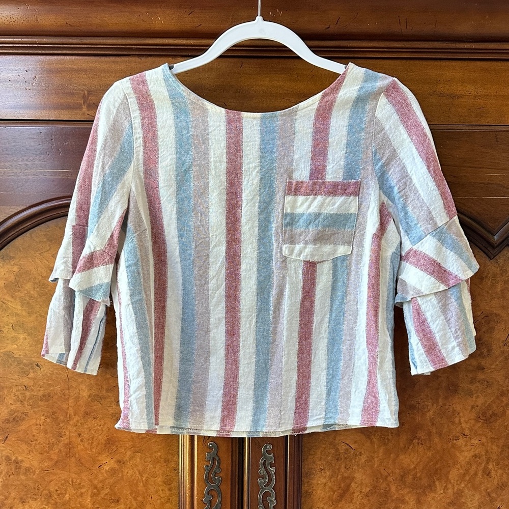 URBAN Romantics Striped Cotton/Linen Top with Pocket - Picture 10 of 11